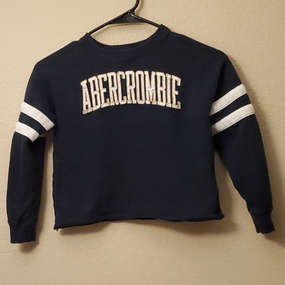 🌟 3 for $15 Deal! 🌟Abercrombie kids blue sweatshirt 7/8 - Picture 1 of 4